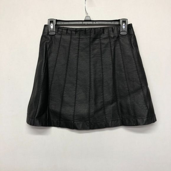 Free People Women Faux Leather Snap Button Mini Skirt Size 2 Black M122 -28 - Picture 13 of 15